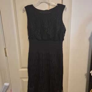 Elegant Black Lace Dress